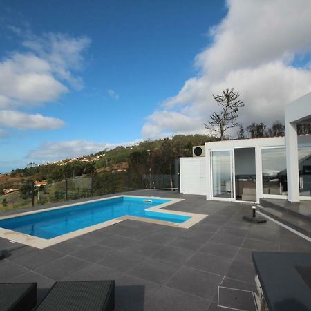 Villa Por Do Sol Estreito Da Calheta Exteriör bild